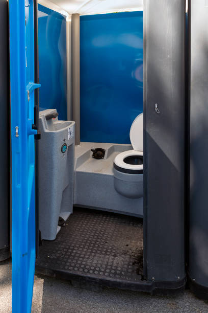 Portable Toilet Options We Offer in Independence, IA